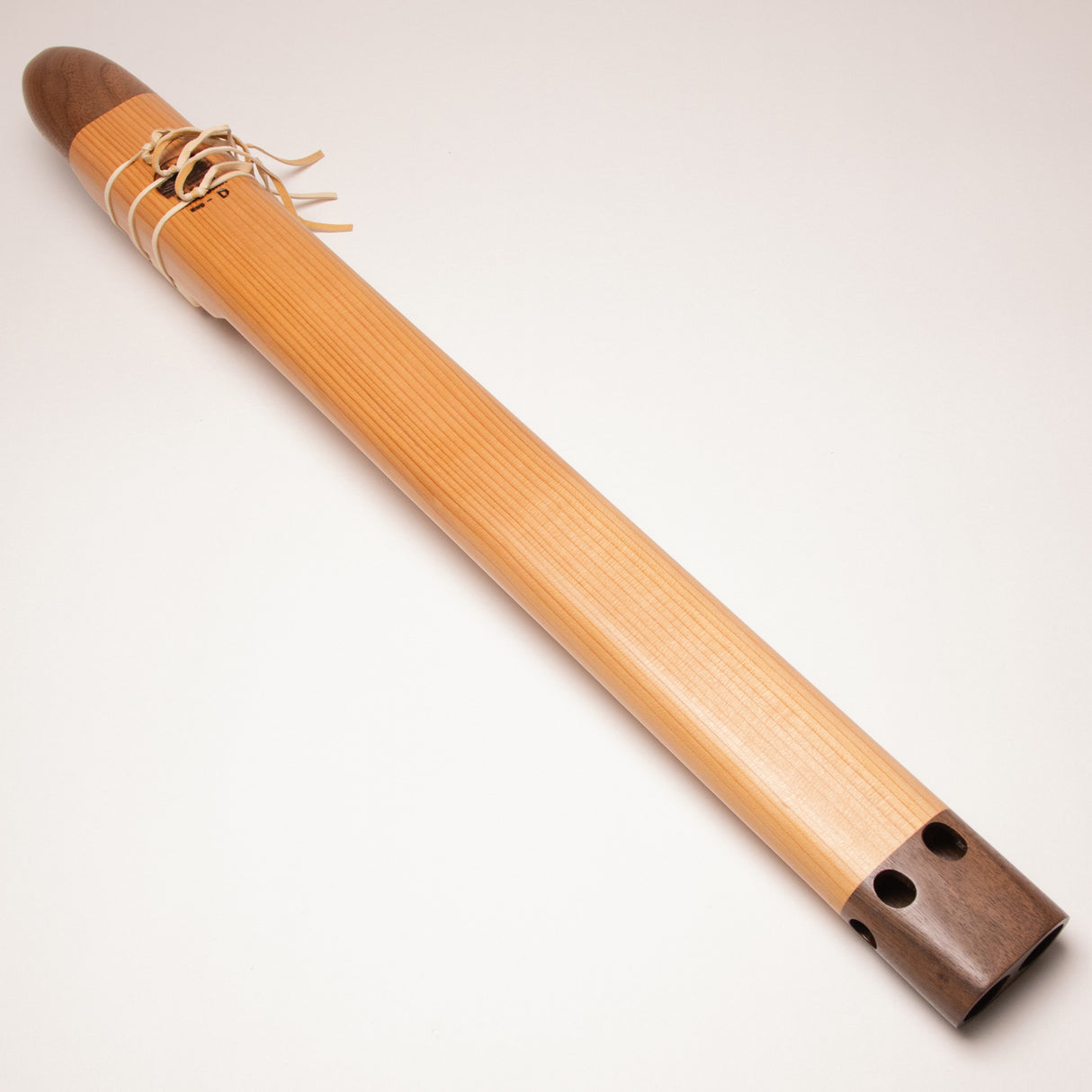 Heart Radiance Native American Drone Flute, D (2024/no.5)