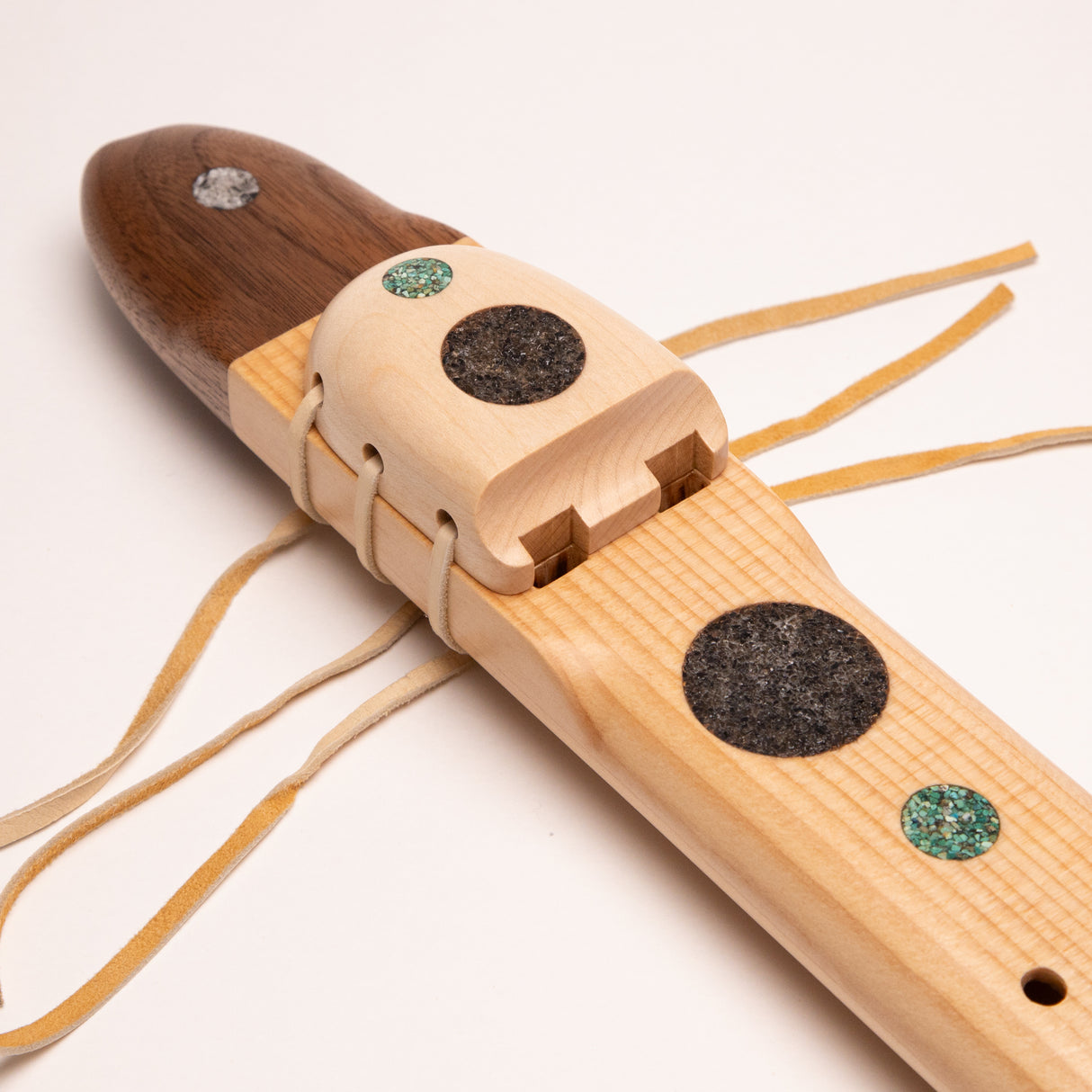 Heart Radiance Native American Drone Flute, F# (2024/no.14)