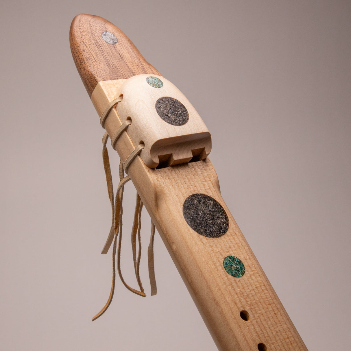 Heart Radiance Native American Drone Flute, F# (2024/no.14)