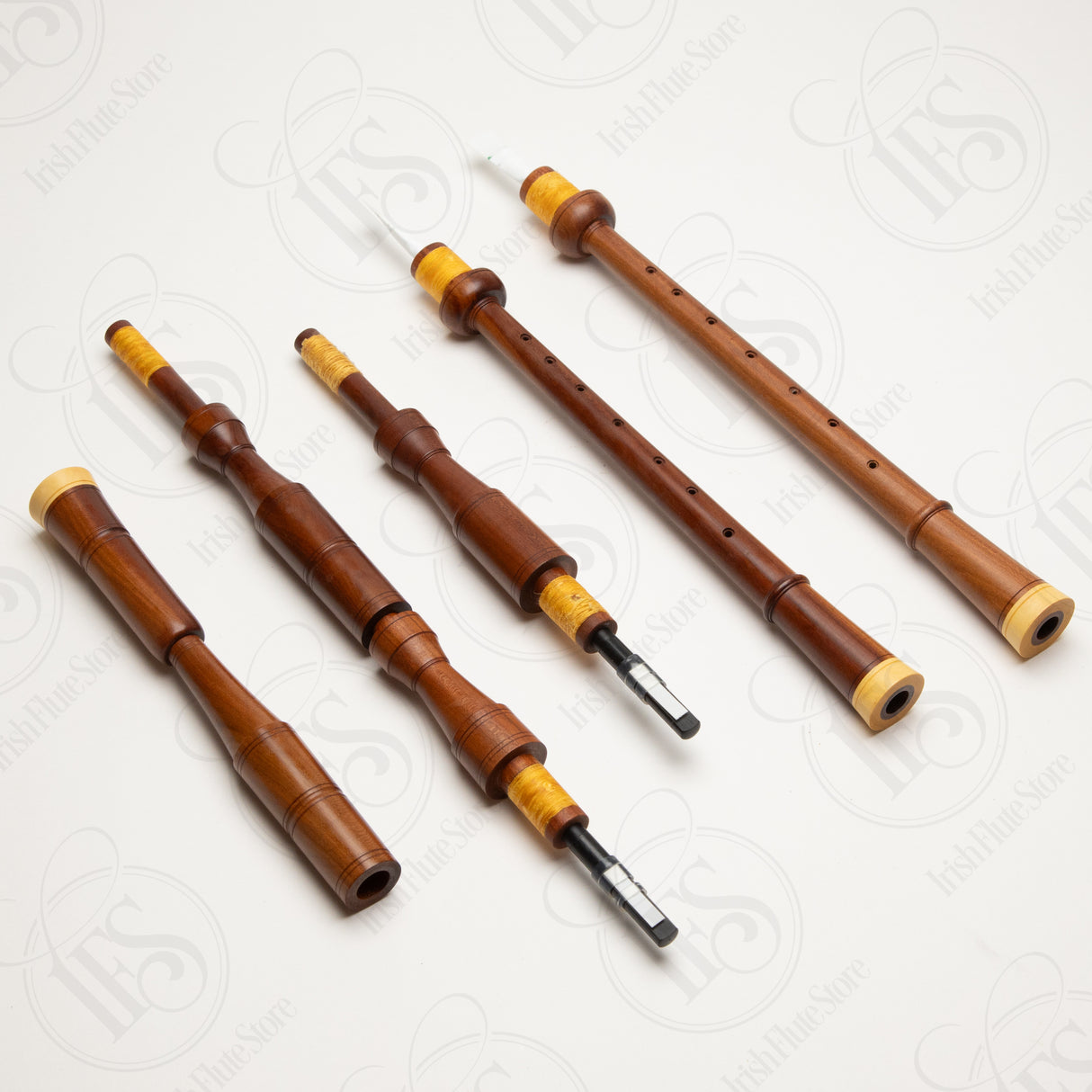 Hümmelchen Bagpipes by Toru Sonada