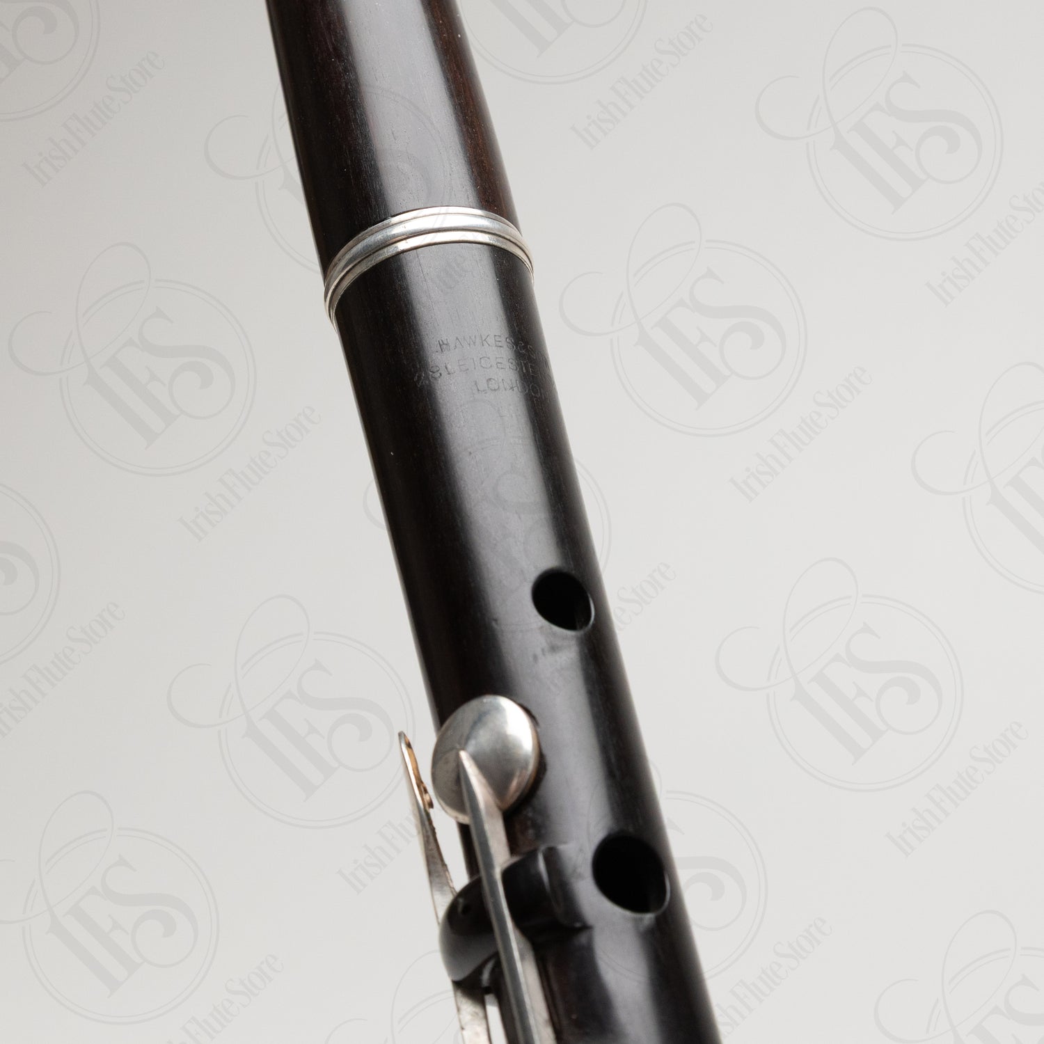 Hawkes & Son Blackwood 8-Key, D