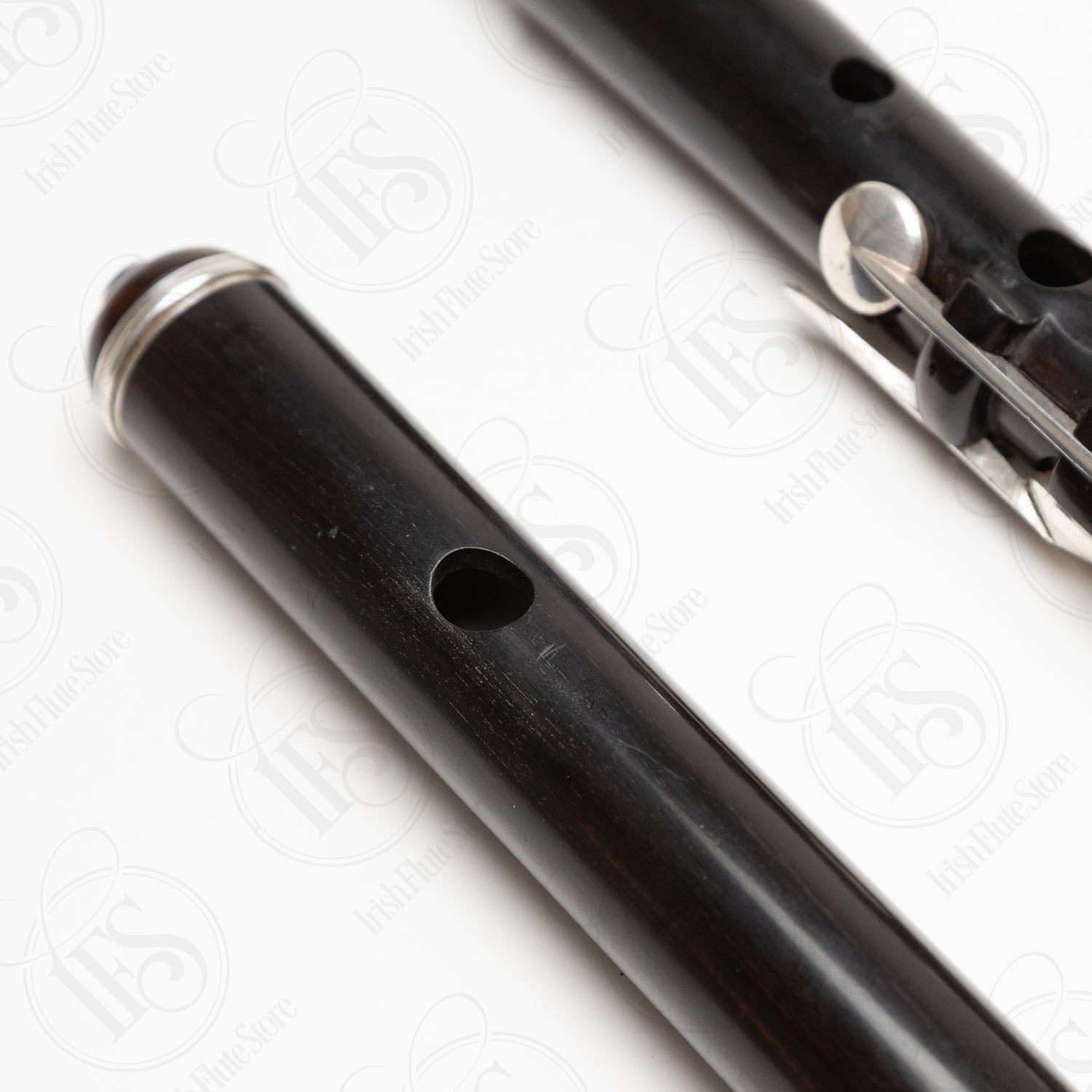 Hawkes & Son Blackwood 8-Key, D