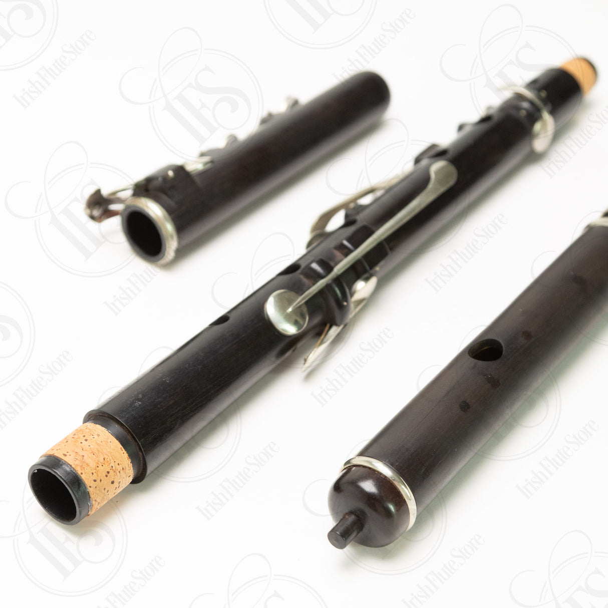 R. Cubitt & Co Cocus 8-Key, D