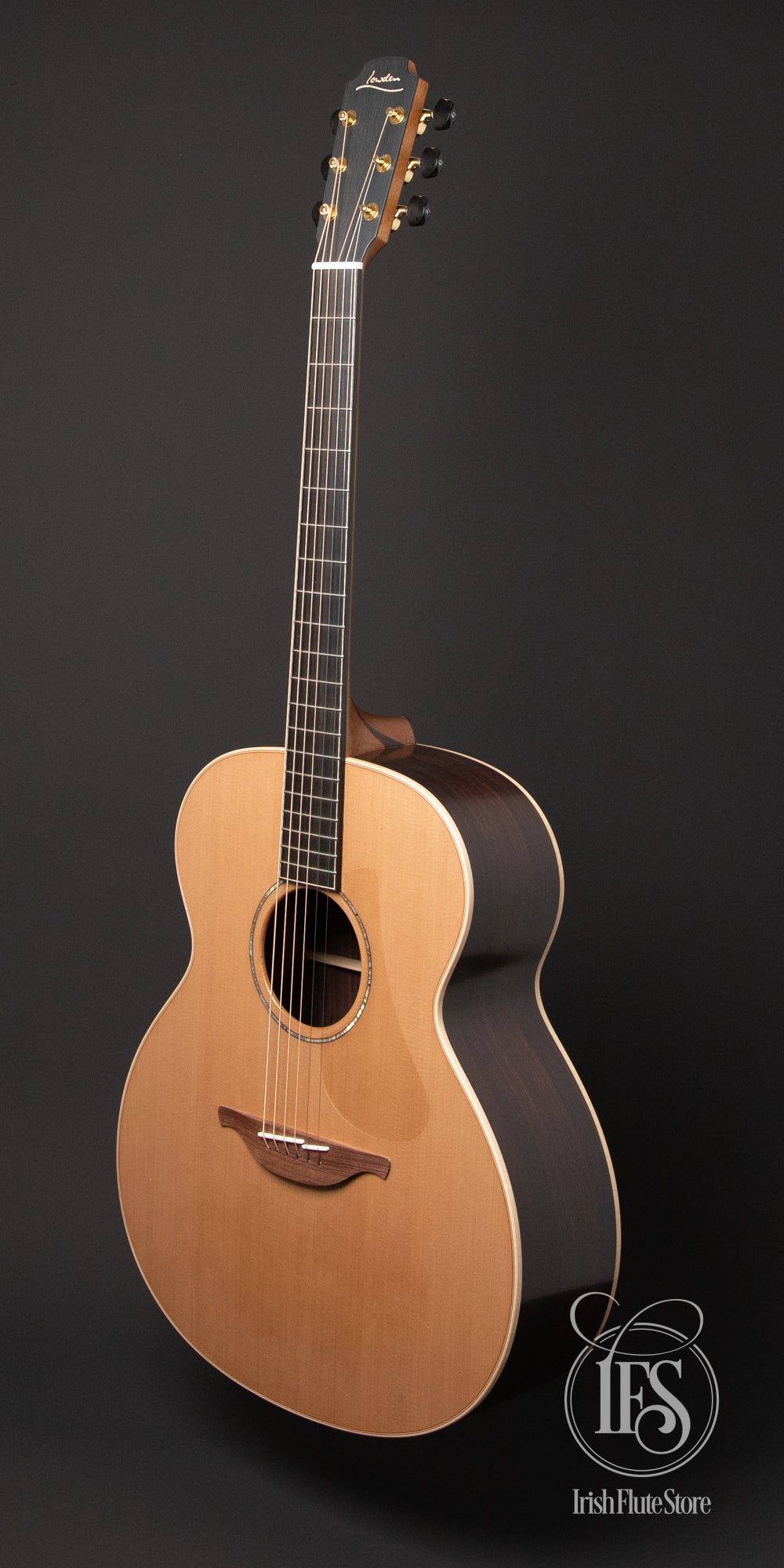 Lowden Guitars O-35 Indian Rosewood & Red Cedar