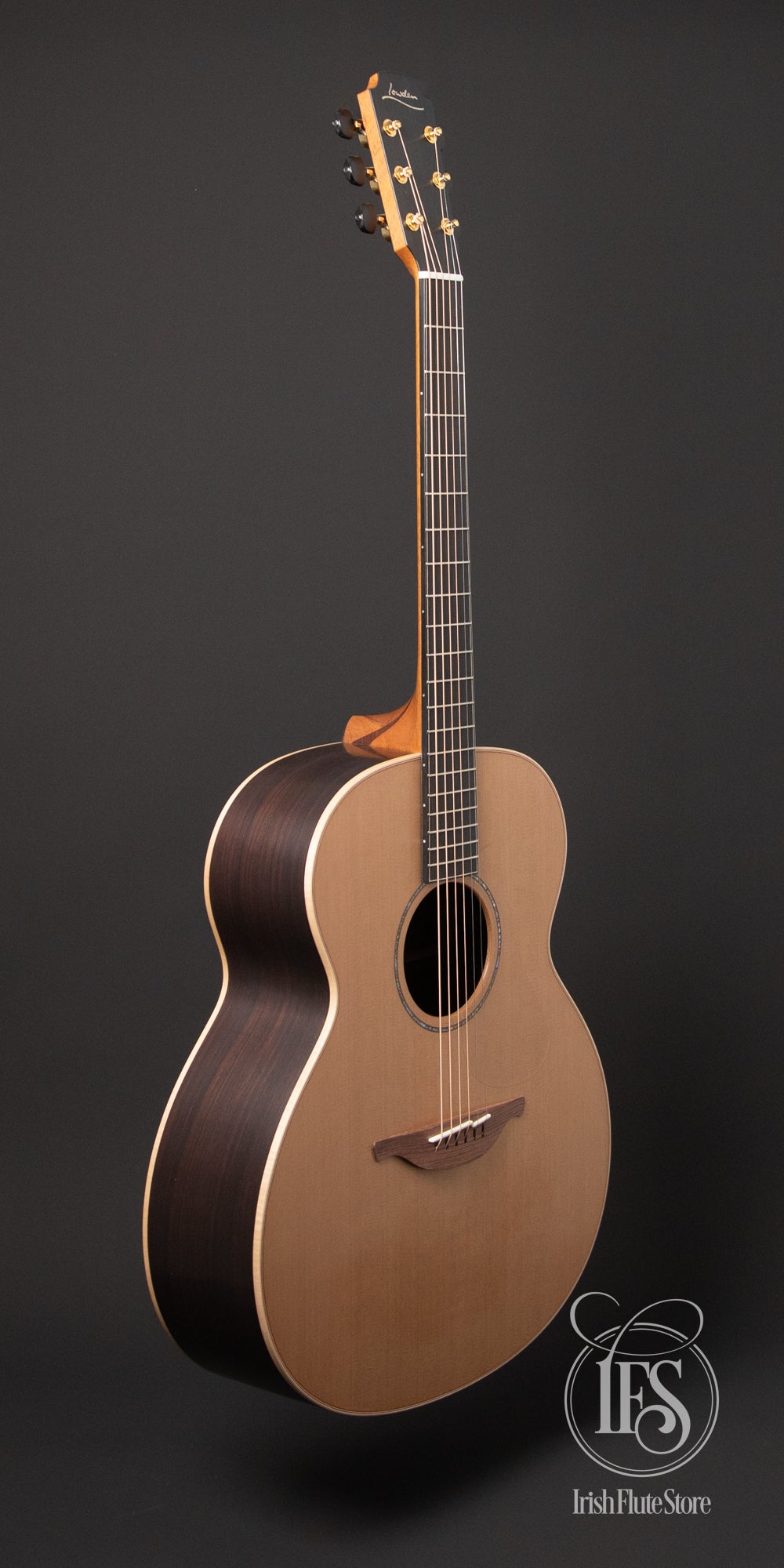 Lowden Guitars O-35 Indian Rosewood & Red Cedar