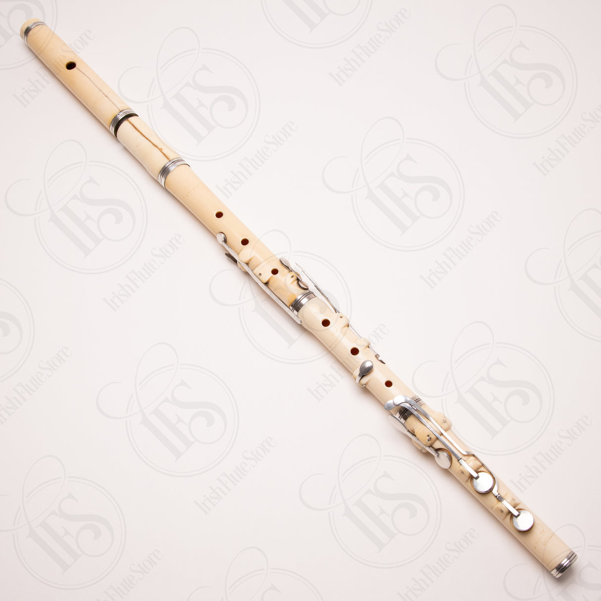 Andrew Kauffmann Ivory & Silver 8-Key, D