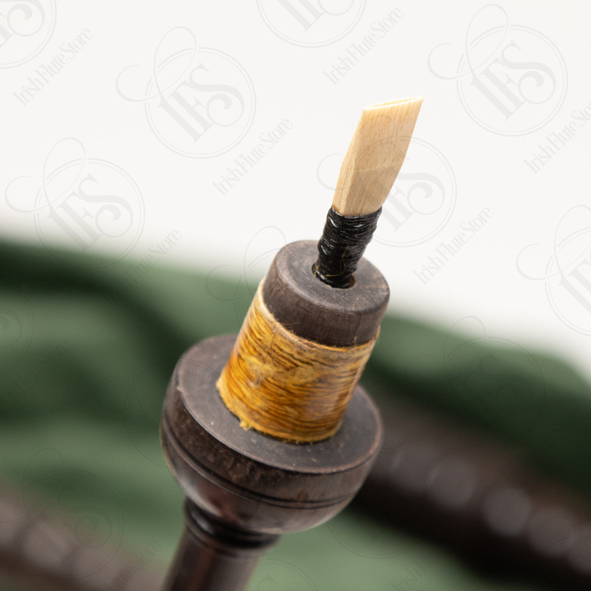 Hardie GHB Bagpipes with Grainger Practice Chanter