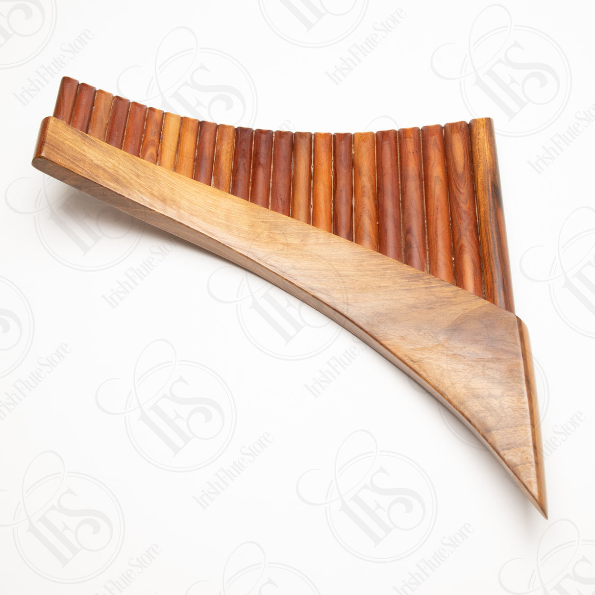 22-tube Romanian panpipe, F