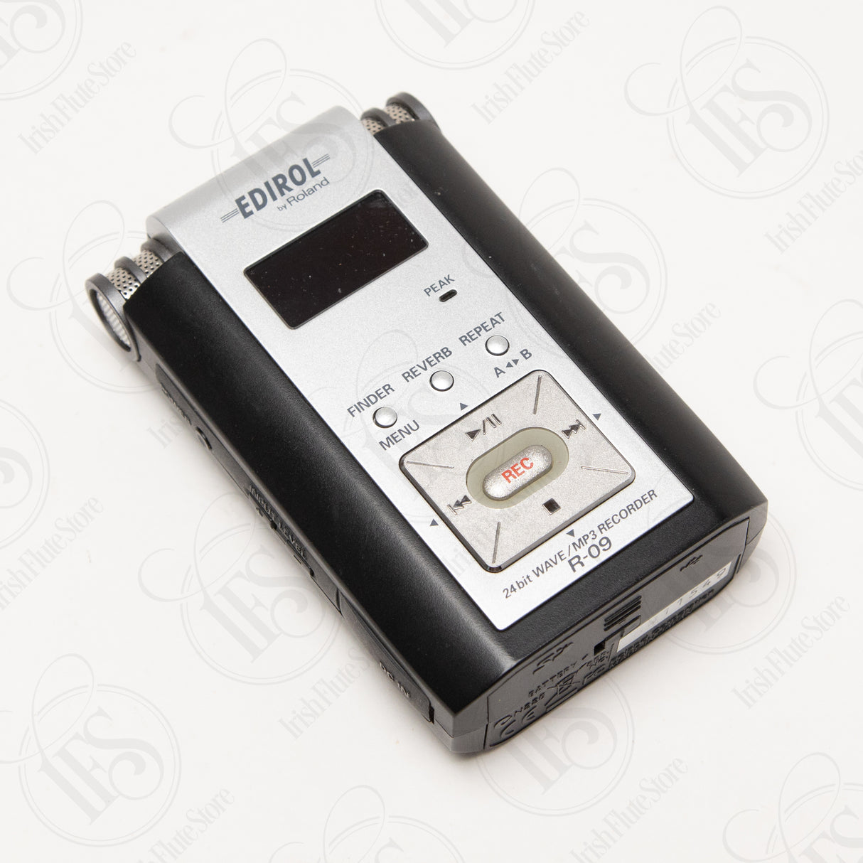 Edirol by Roland R-09 MP3/WAV Recorder