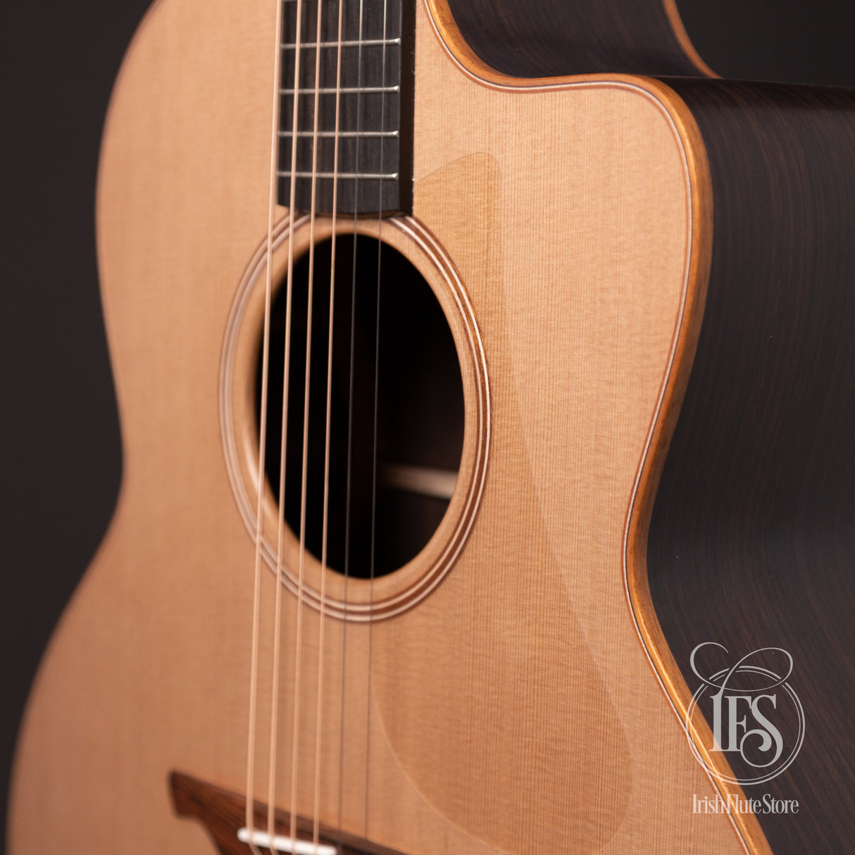Lowden Guitars F-25c East Indian Rosewood & Red Cedar