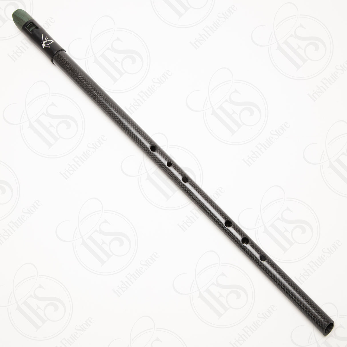 Carbony Low D with Close Finger Spacing