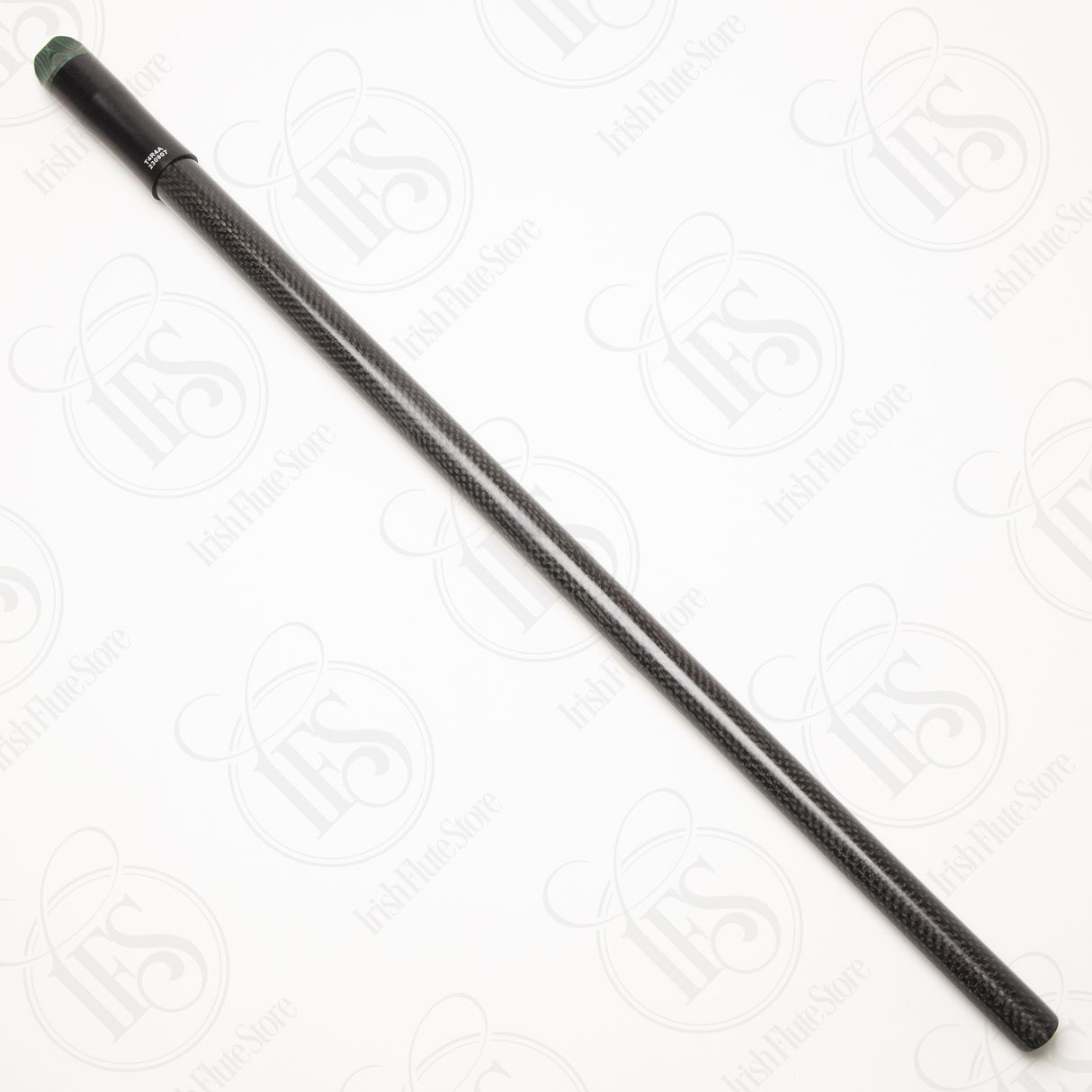 Carbony Low D with Close Finger Spacing