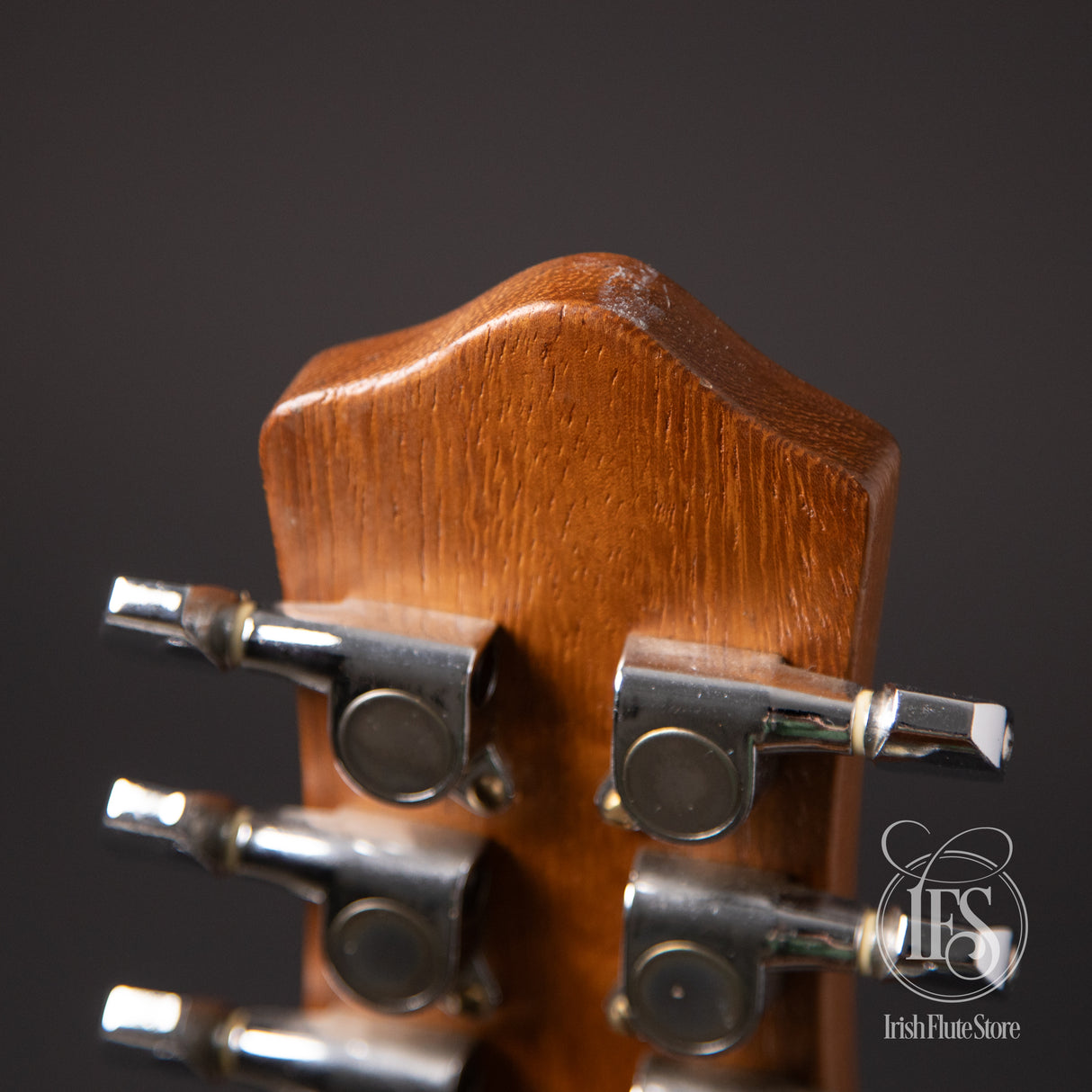 Freshwater Octave Mandolin, American Walnut & Spruce