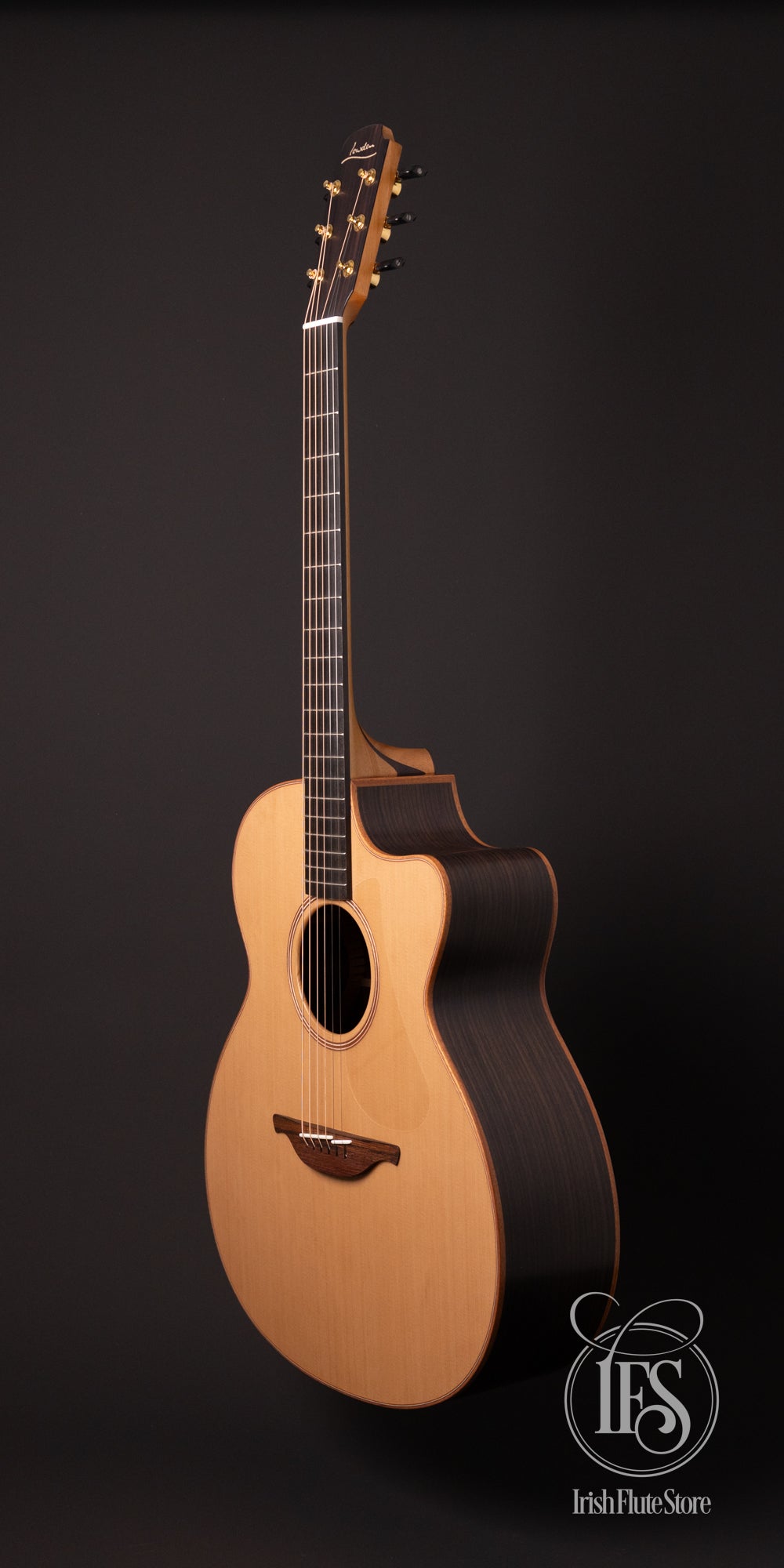 Lowden Guitars O-25c East Indian Rosewood & Red Cedar