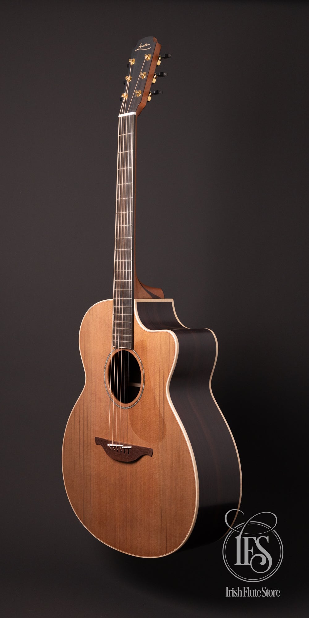 Lowden Guitars O-35c AAAA East Indian Rosewood & Red Cedar