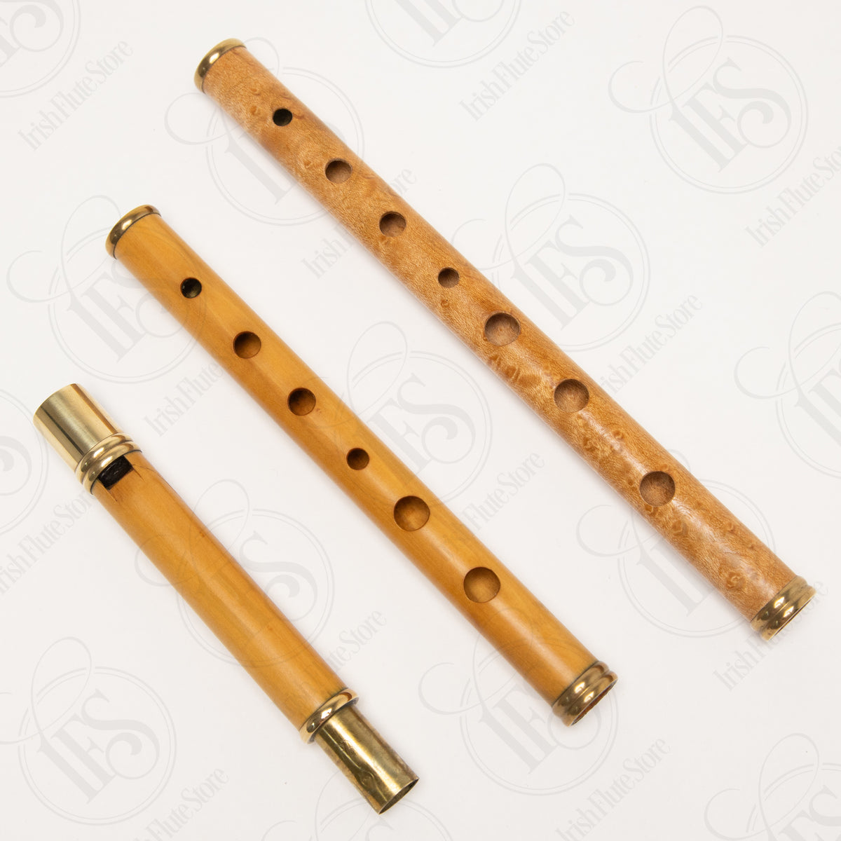 Busman Boxwood & Brass, High D with Maple C Body