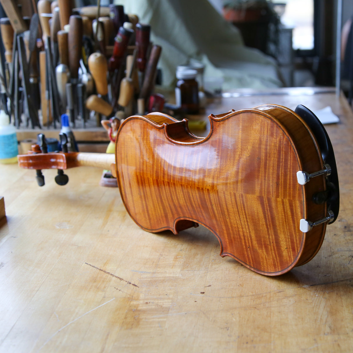 Lloyd Heikes Strad Model 2006