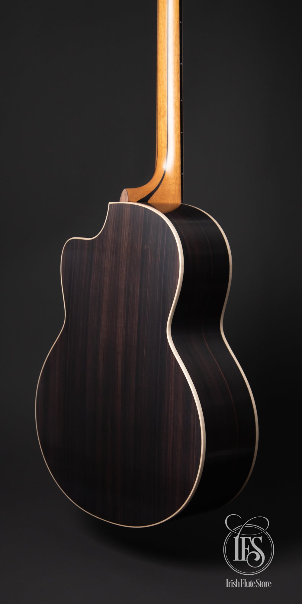 Lowden Guitars F32c Indian Rosewood & Sitka Spruce Right Rear 3/4