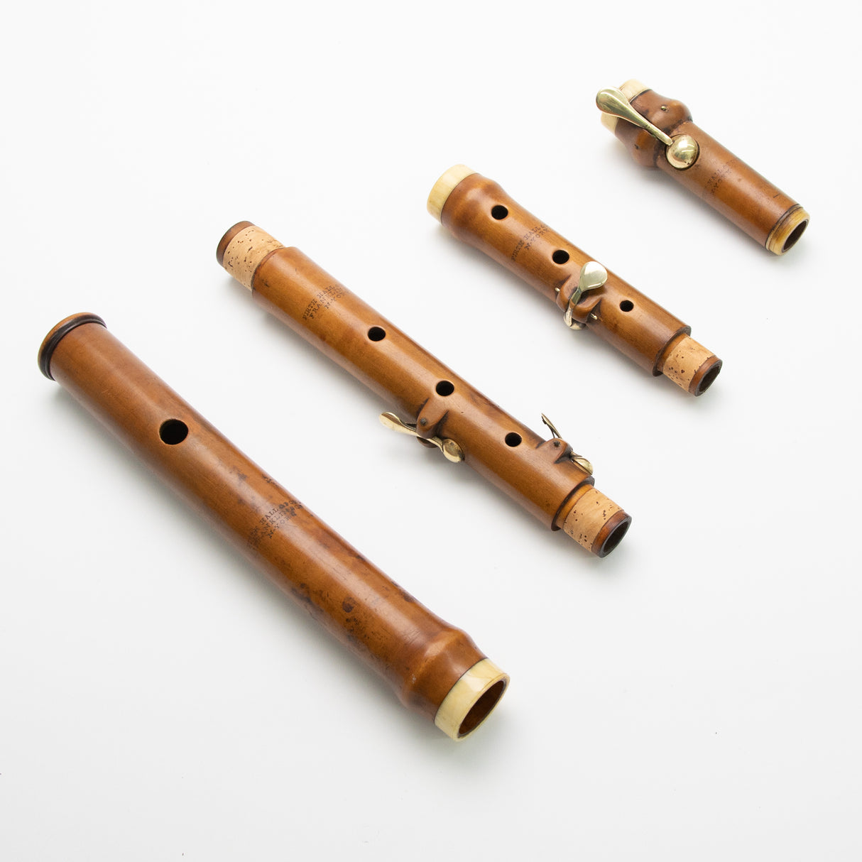 Firth, Hall & Pond 4-Key Boxwood