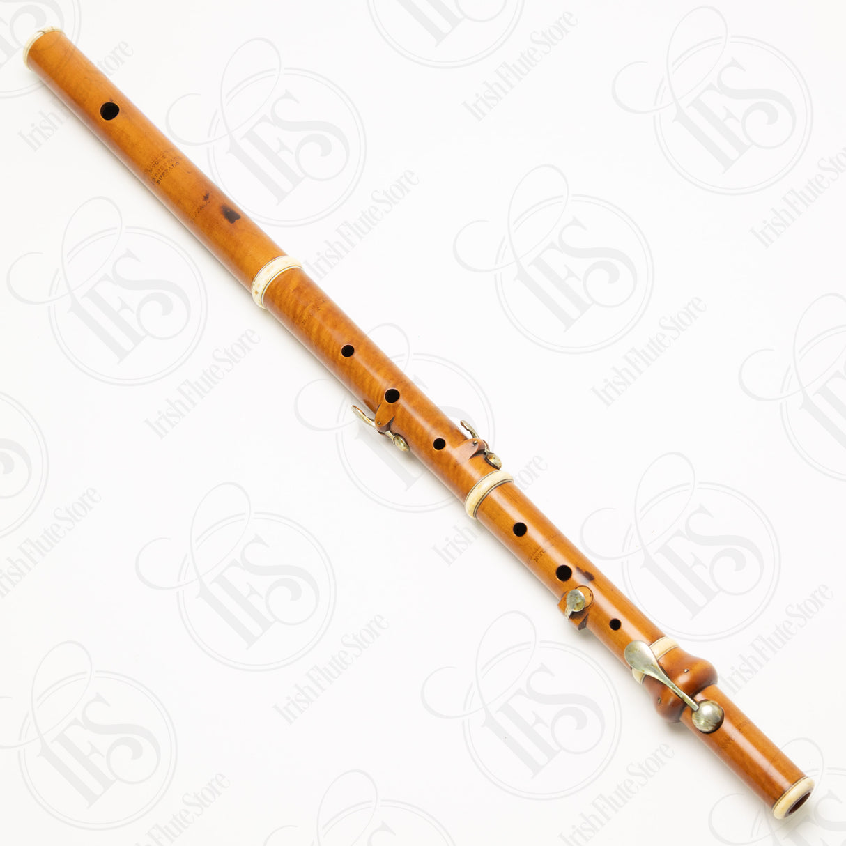 Firth Hall & Pond Boxwood 4-Key, D