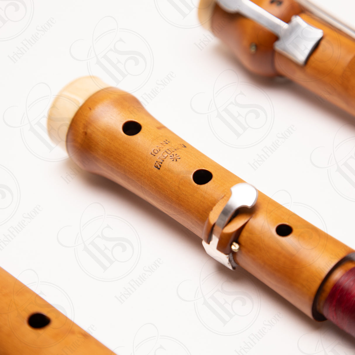 Joani Farcuneri Boxwood & Ivory 6-Key, D