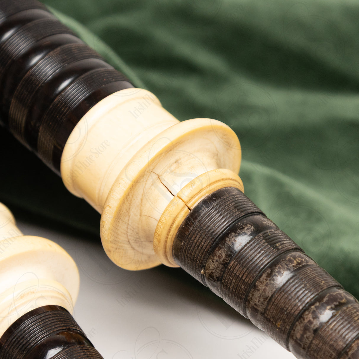 Hardie GHB Bagpipes with Grainger Practice Chanter