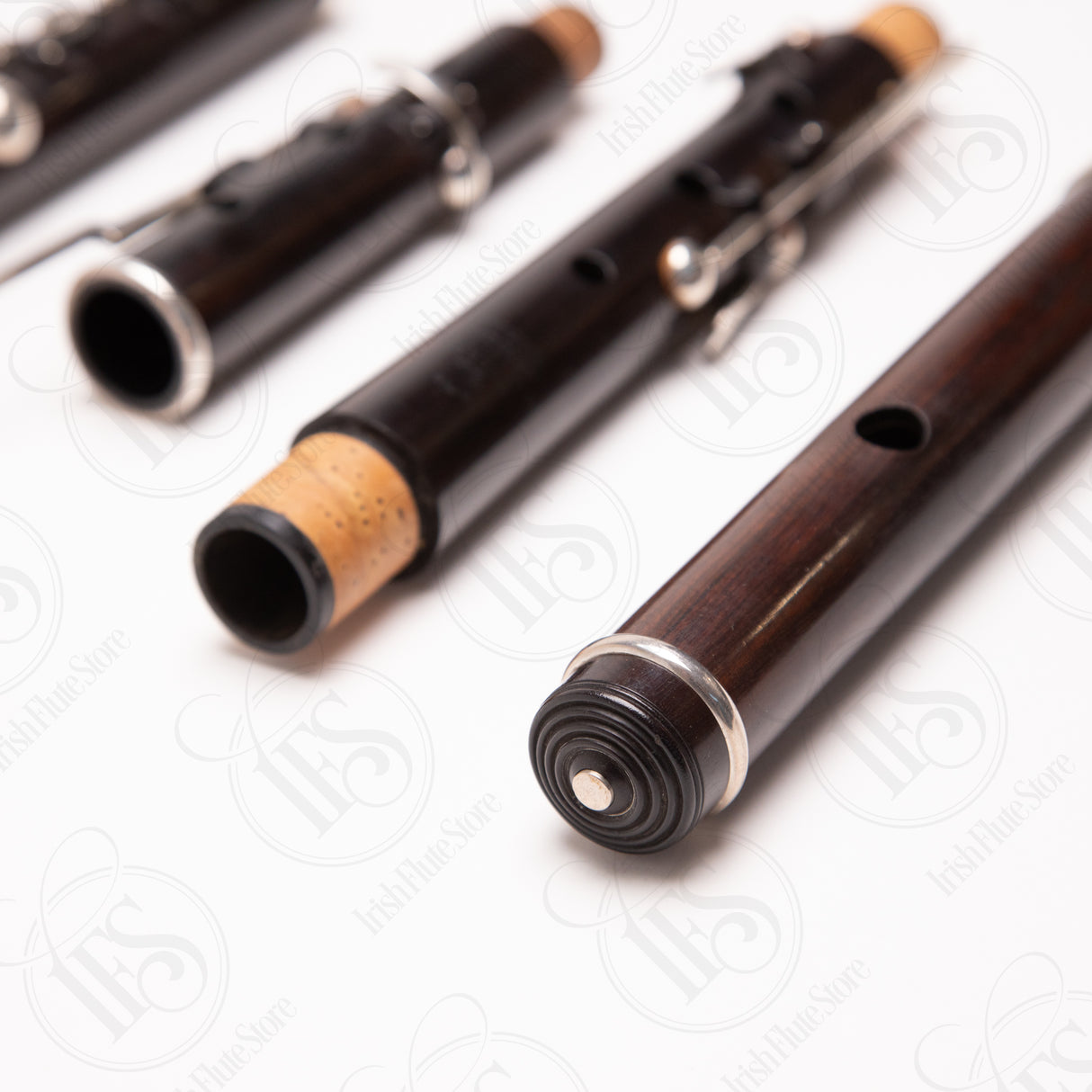 Willis Cocus & Silver 8-Key no. 1644