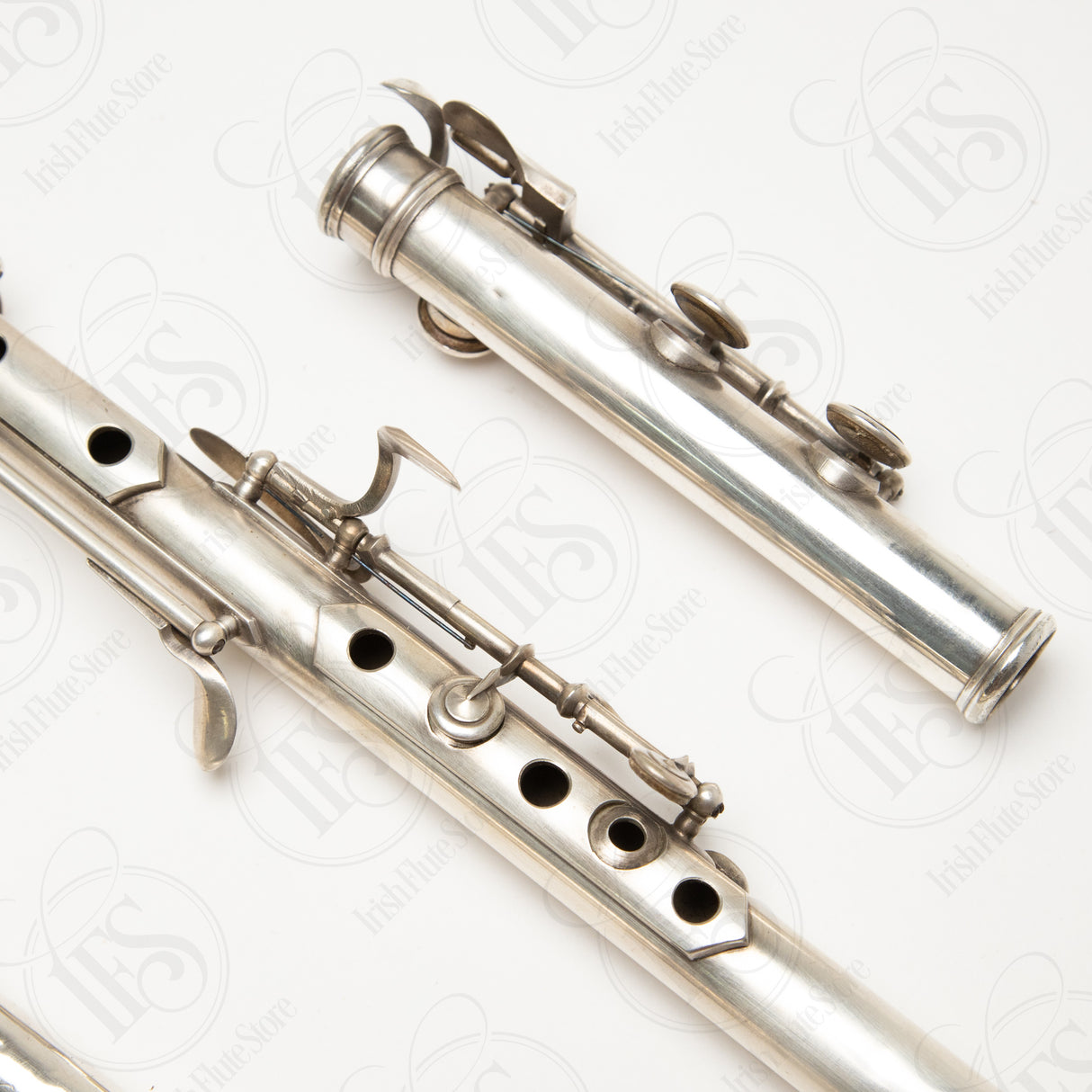 French Simple System F Flute
