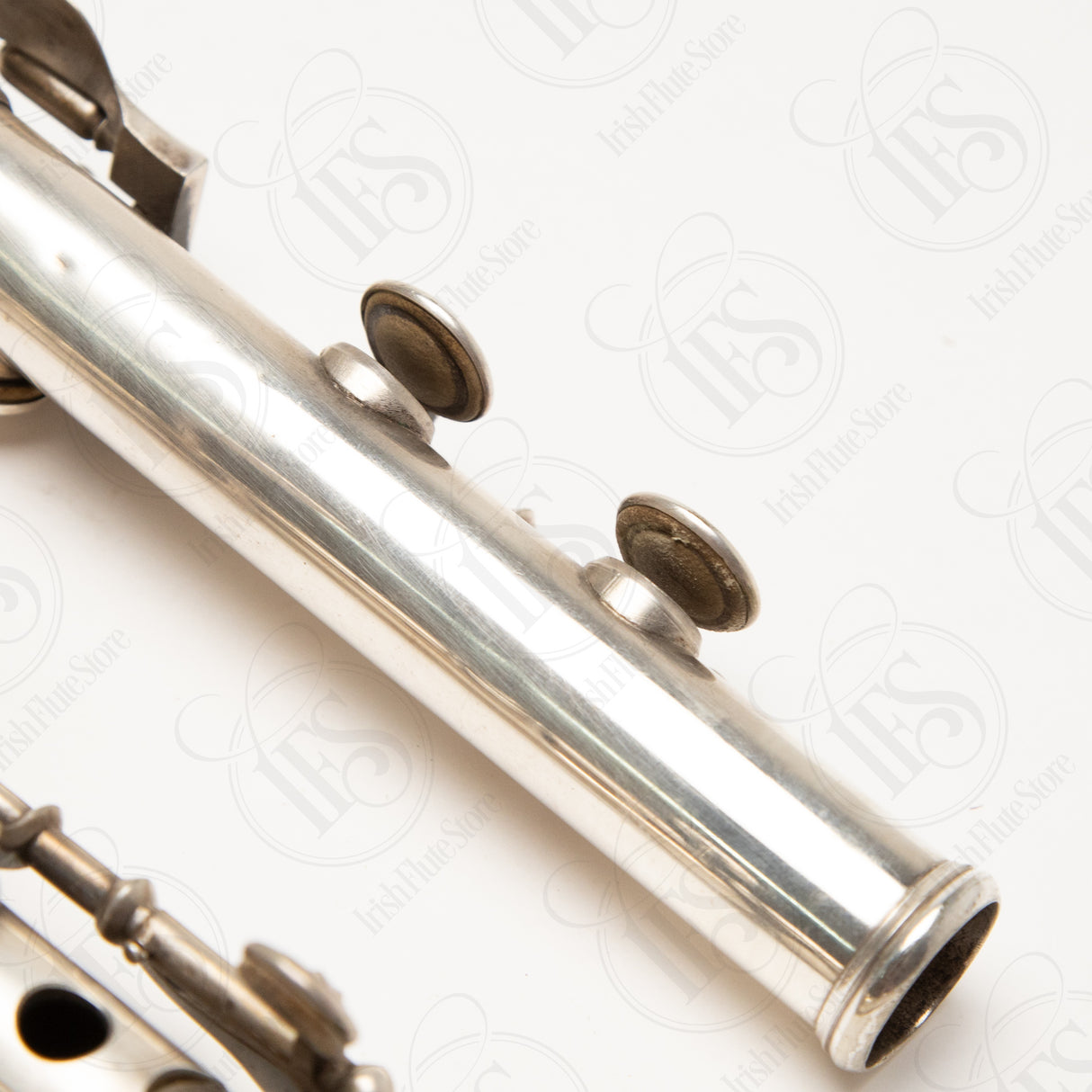 French Simple System F Flute