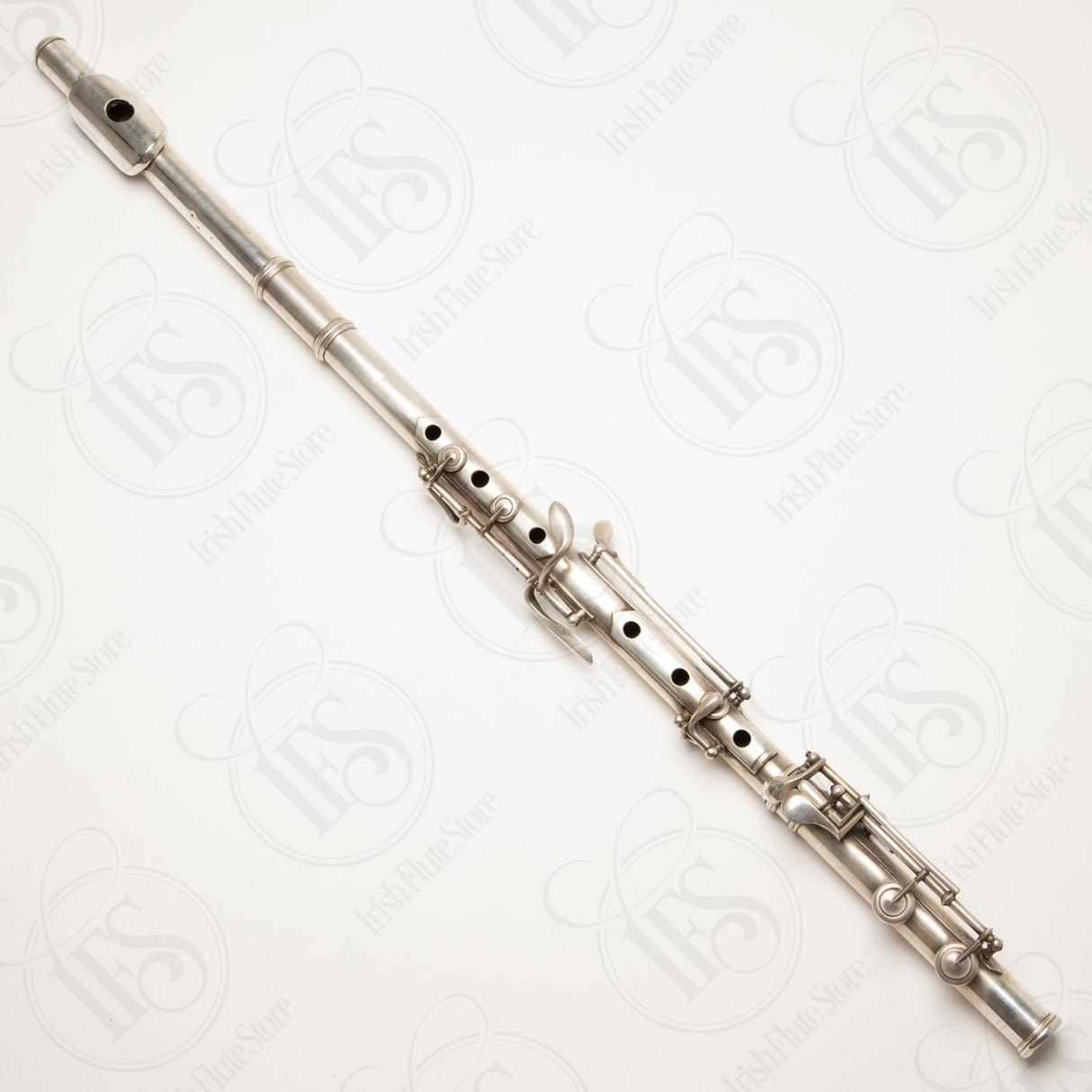 French Simple System F Flute
