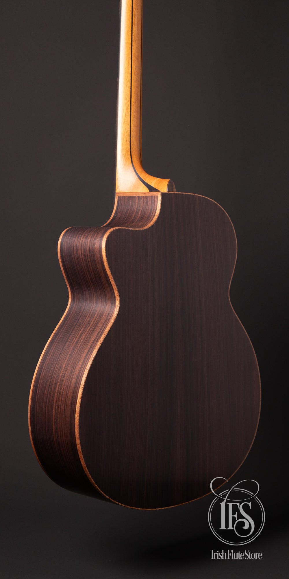 Lowden Guitars O-25c East Indian Rosewood & Red Cedar