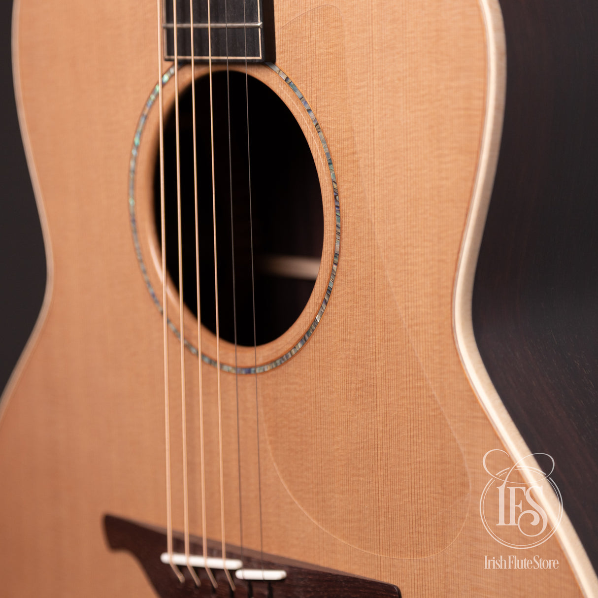 Lowden Guitars F-35c East Indian Rosewood & Red Cedar