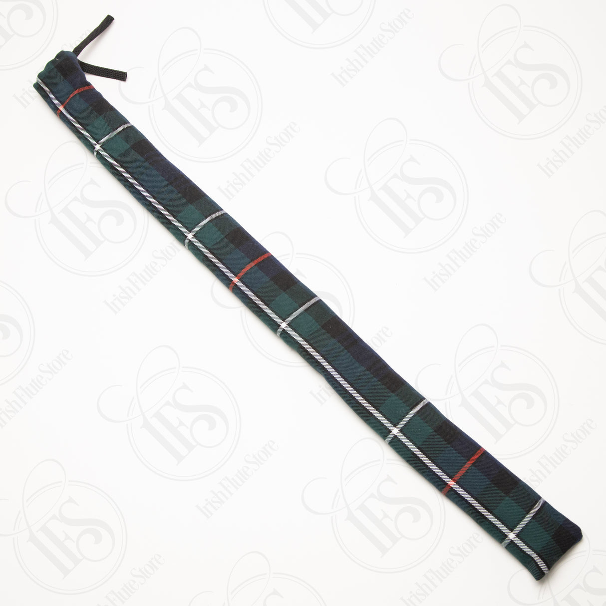 Carbony Low D with Close Finger Spacing