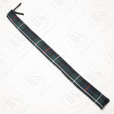 Carbony Low D with Close Finger Spacing