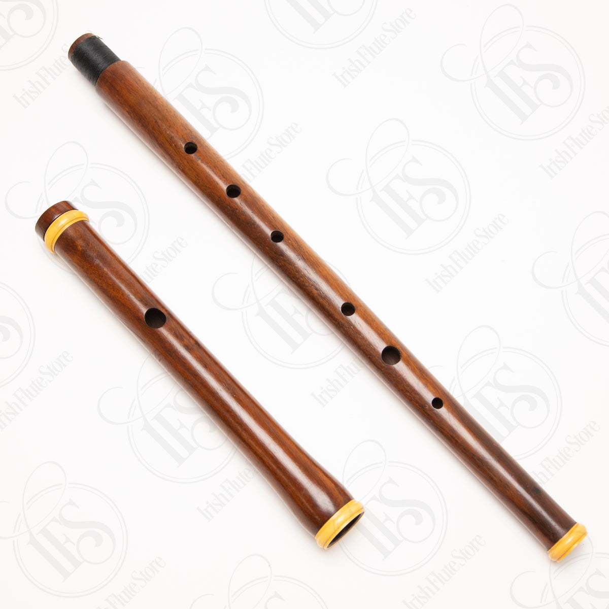 No-Name (Possibly Early Sweetheart) Flute, D