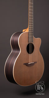Lowden Guitars O-35c AAAA East Indian Rosewood & Red Cedar