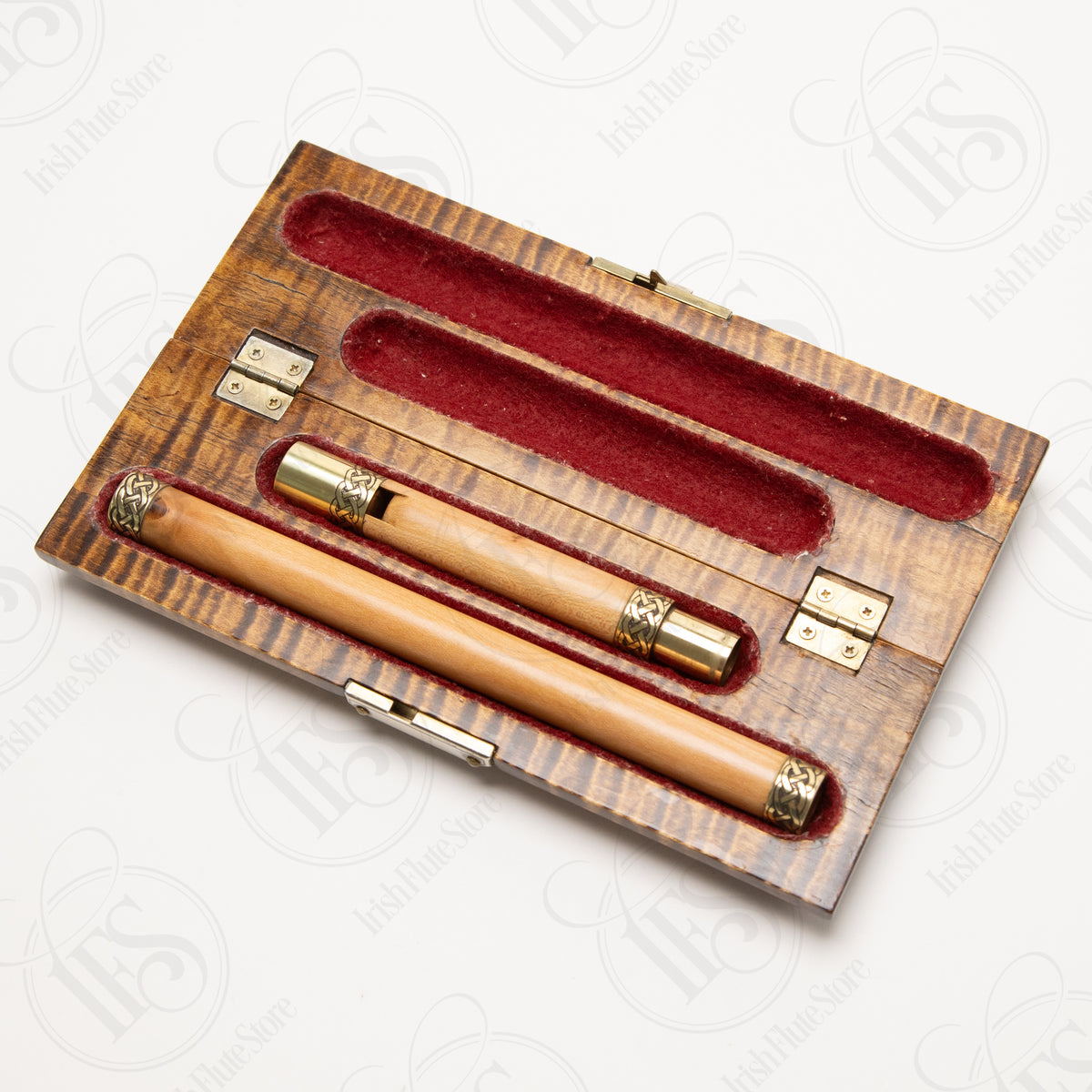 Hermit Hill Hardwood & Brass, High D with Fitted Case