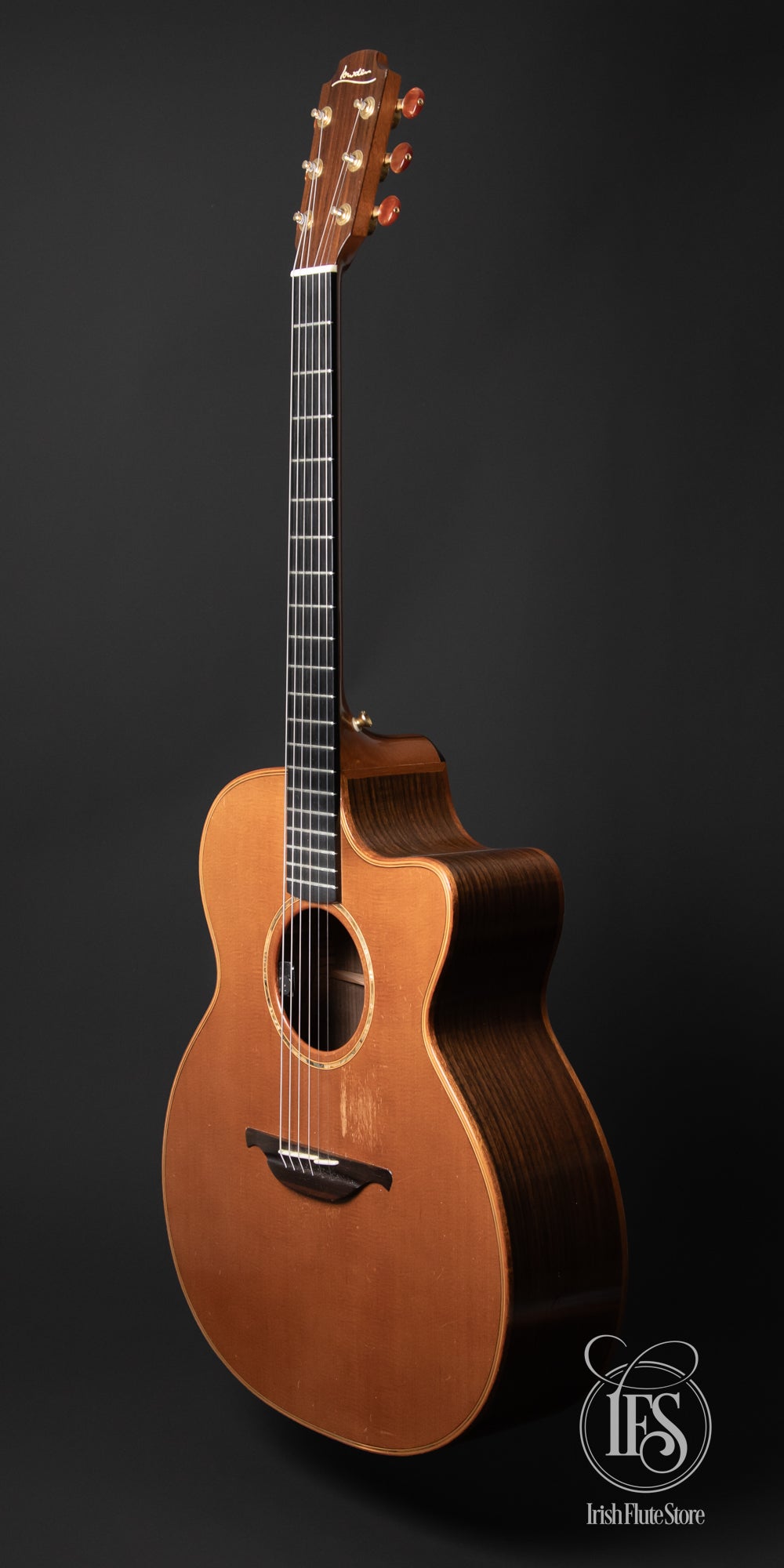 Lowden Guitars Cedar & Indian Rosewood O25c – Irish Flute Store