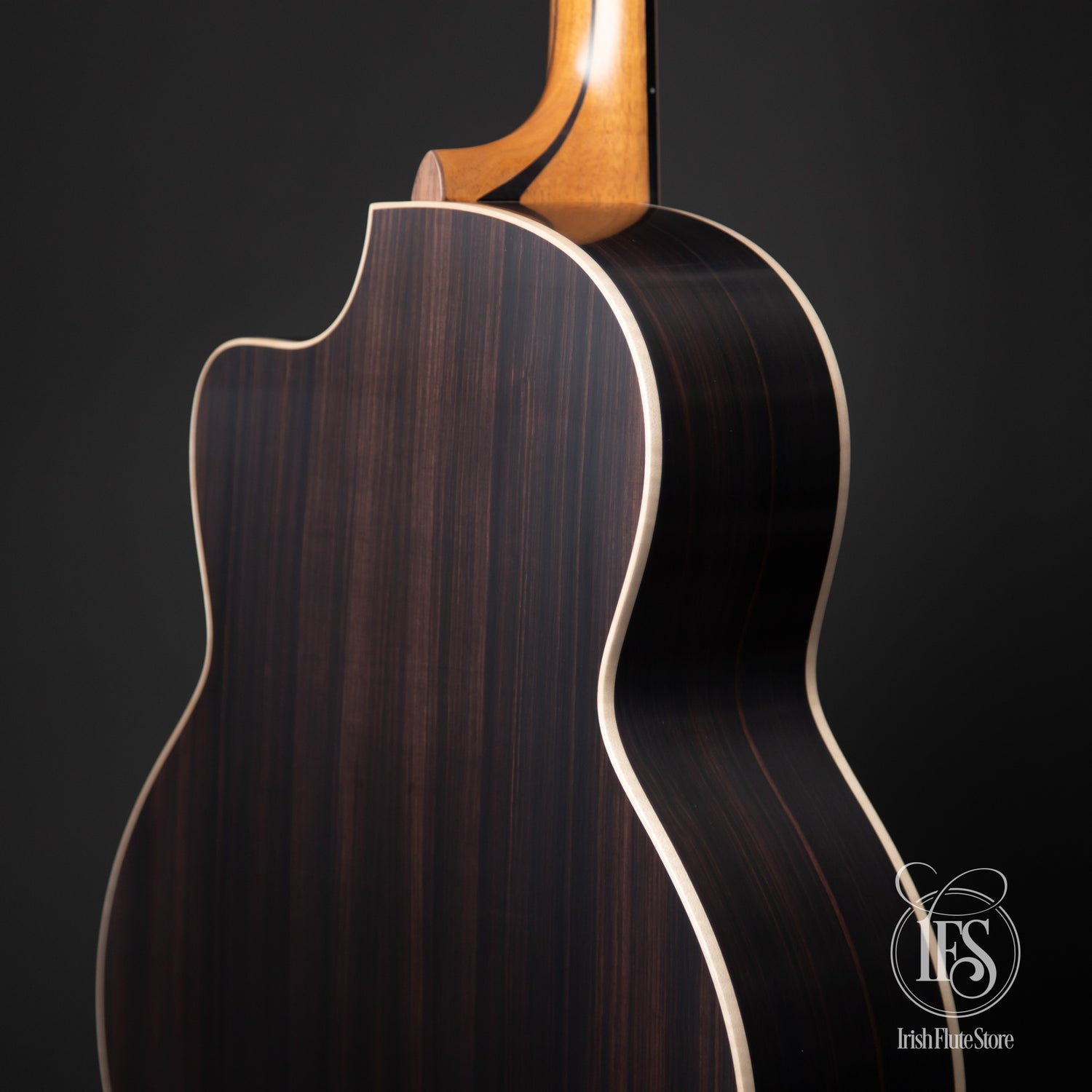 Lowden Guitars F32c Indian Rosewood & Sitka Spruce Right Rear 3/4 Bout