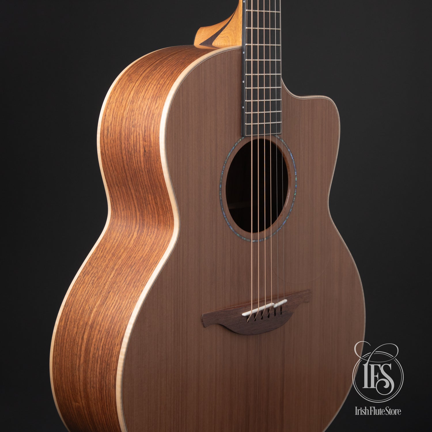 Lowden Guitars F35c Guatemalan Rosewood & Sinker Redwood Left 3/4 Bout