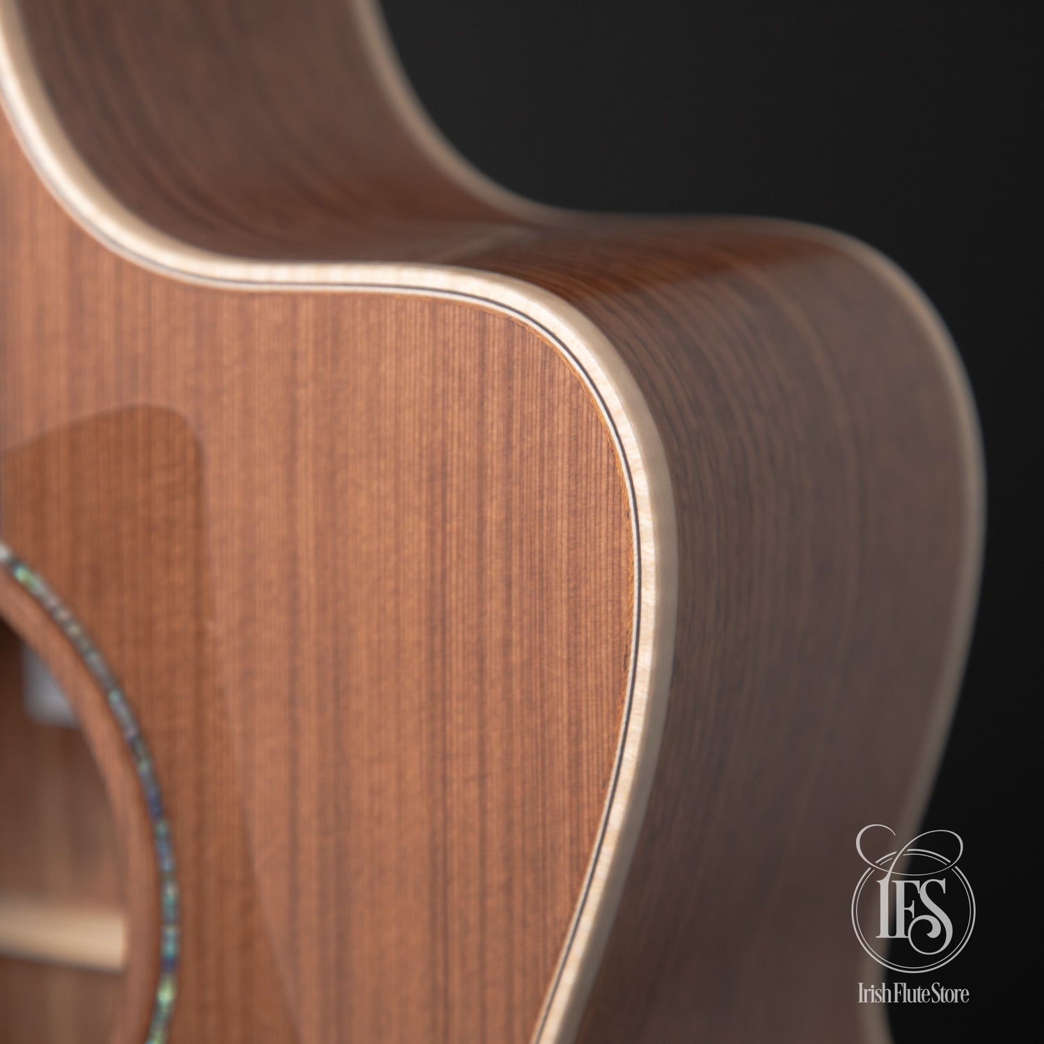 Lowden Guitars F35c Guatemalan Rosewood & Sinker Redwood Purfling
