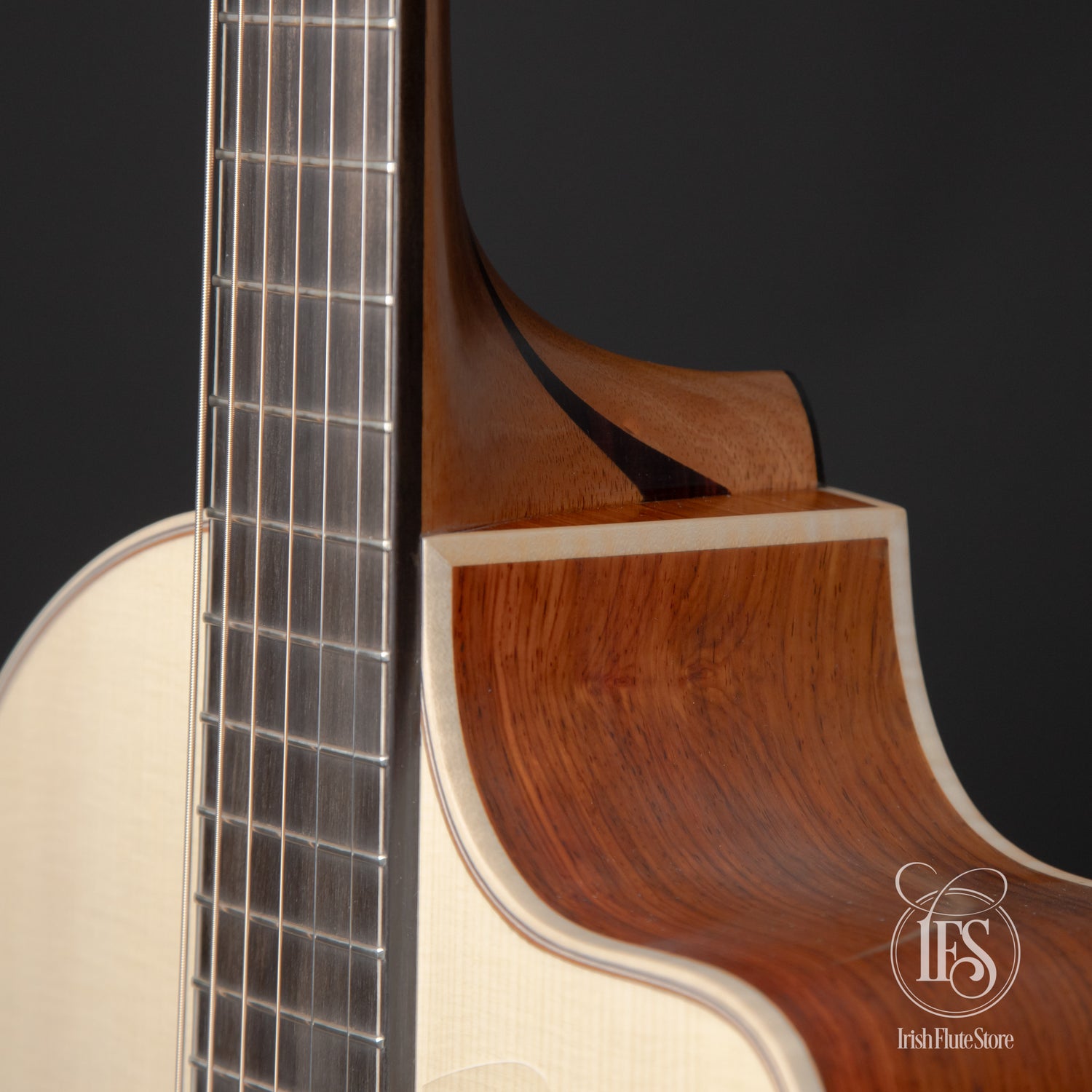 Lowden Guitars S-35C Cocobolo & Adirondack Spruce 12-Fret with L.R. Baggs Anthem Pickup Right 3/4 Neck Joint Detail