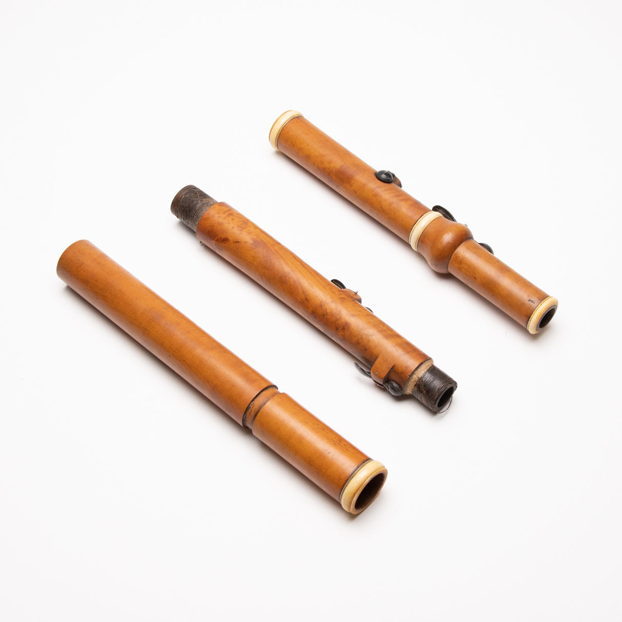 Firth, Hall & Pond Boxwood & Ivory 4-Key